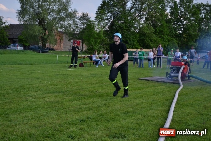 Zdjęcie w galerii na portalu naszraciborz.pl: IX Zawody Strażackie w Rudyszwałdzie. Bolesław najlepszy  wiadomości z regionu