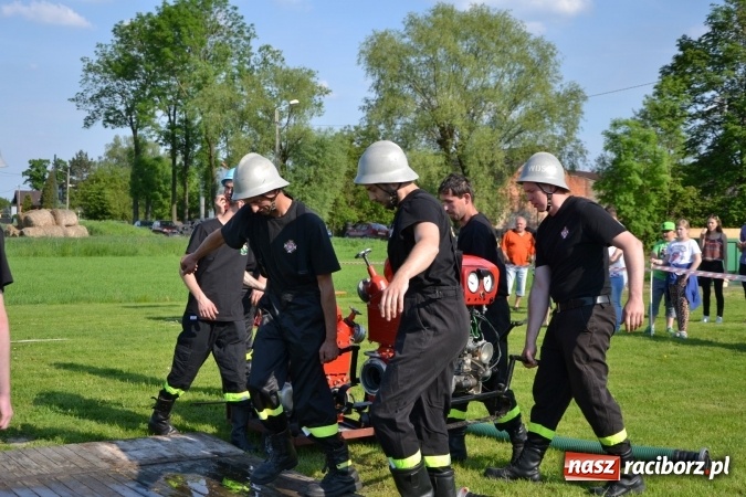 Zdjęcie w galerii na portalu naszraciborz.pl: IX Zawody Strażackie w Rudyszwałdzie. Bolesław najlepszy  wiadomości z regionu