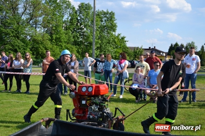 Zdjęcie w galerii na portalu naszraciborz.pl: IX Zawody Strażackie w Rudyszwałdzie. Bolesław najlepszy  wiadomości z regionu