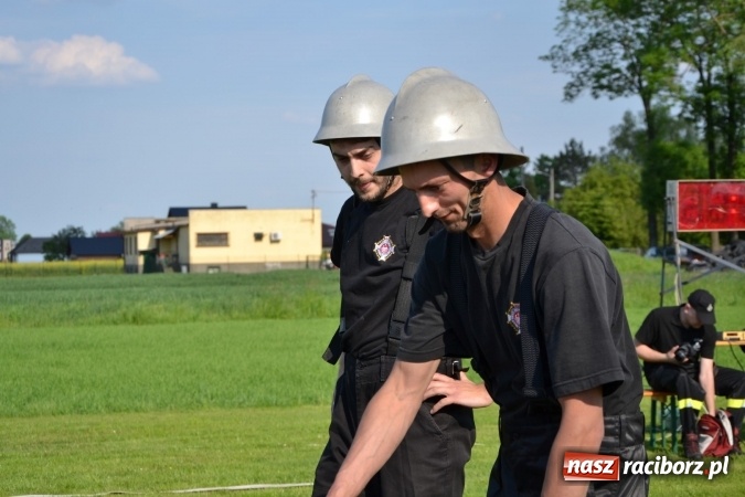 Zdjęcie w galerii na portalu naszraciborz.pl: IX Zawody Strażackie w Rudyszwałdzie. Bolesław najlepszy  wiadomości z regionu