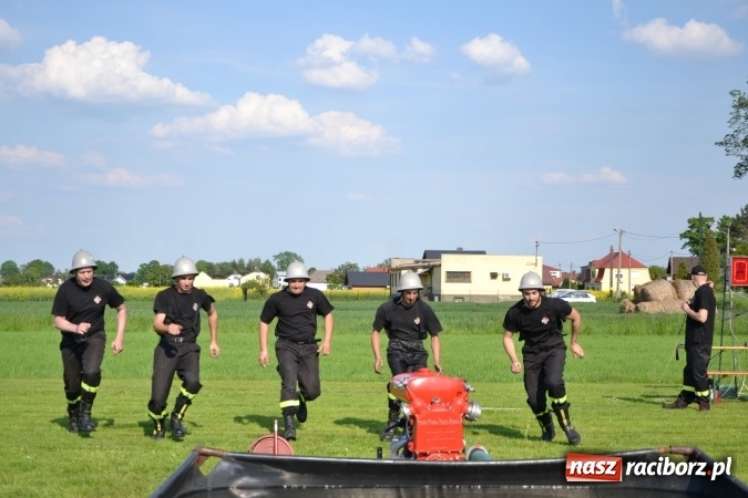 Zdjęcie w galerii na portalu naszraciborz.pl: IX Zawody Strażackie w Rudyszwałdzie. Bolesław najlepszy  wiadomości z regionu
