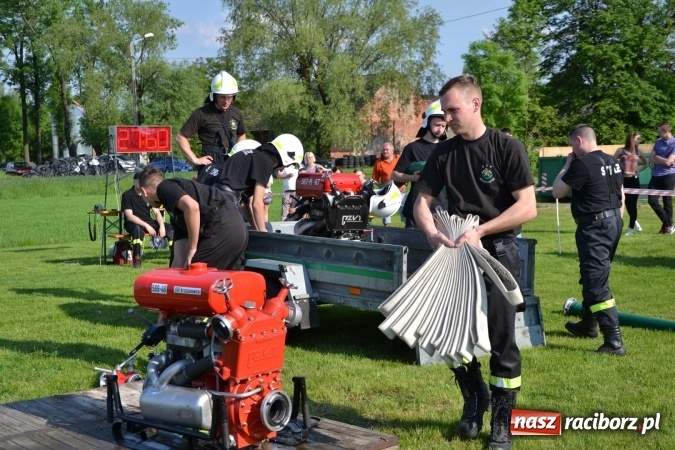 Zdjęcie w galerii na portalu naszraciborz.pl: IX Zawody Strażackie w Rudyszwałdzie. Bolesław najlepszy  wiadomości z regionu