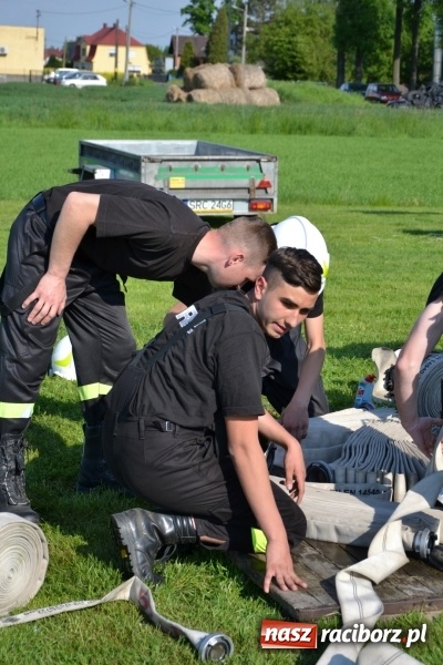 Zdjęcie w galerii na portalu naszraciborz.pl: IX Zawody Strażackie w Rudyszwałdzie. Bolesław najlepszy  wiadomości z regionu