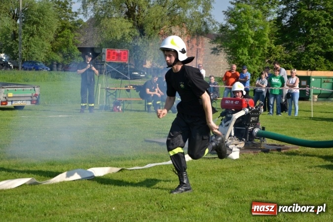 Zdjęcie w galerii na portalu naszraciborz.pl: IX Zawody Strażackie w Rudyszwałdzie. Bolesław najlepszy  wiadomości z regionu