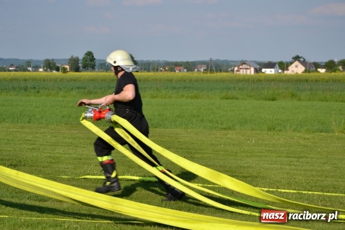 Zdjęcie w galerii na portalu naszraciborz.pl: IX Zawody Strażackie w Rudyszwałdzie. Bolesław najlepszy  wiadomości z regionu