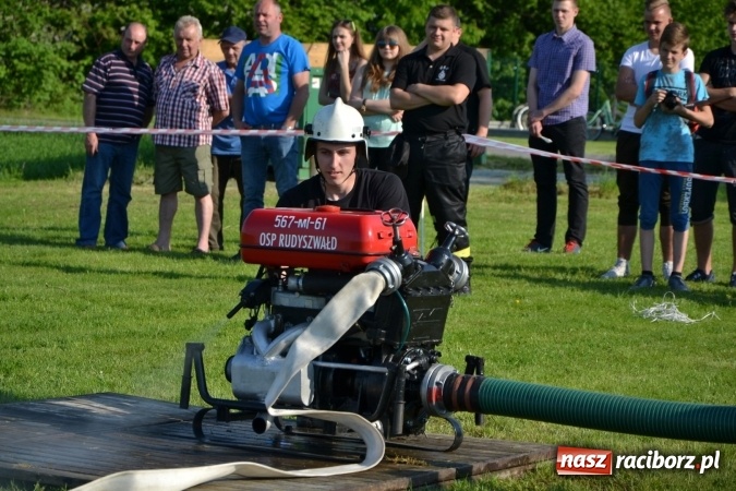 Zdjęcie w galerii na portalu naszraciborz.pl: IX Zawody Strażackie w Rudyszwałdzie. Bolesław najlepszy  wiadomości z regionu