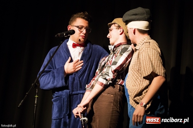 Zdjęcie w galerii na portalu naszraciborz.pl: Oddział zamknięty na deskach MDK wiadomości z regionu