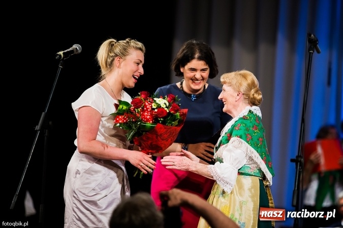 Zdjęcie w galerii na portalu naszraciborz.pl: Raciborski Dzień Seniora oraz 10-lecie działalności grupy Seniorzy ZPiT Strzecha wiadomości z regionu