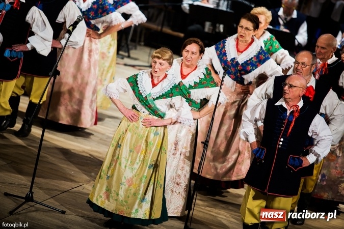 Zdjęcie w galerii na portalu naszraciborz.pl: Raciborski Dzień Seniora oraz 10-lecie działalności grupy Seniorzy ZPiT Strzecha wiadomości z regionu