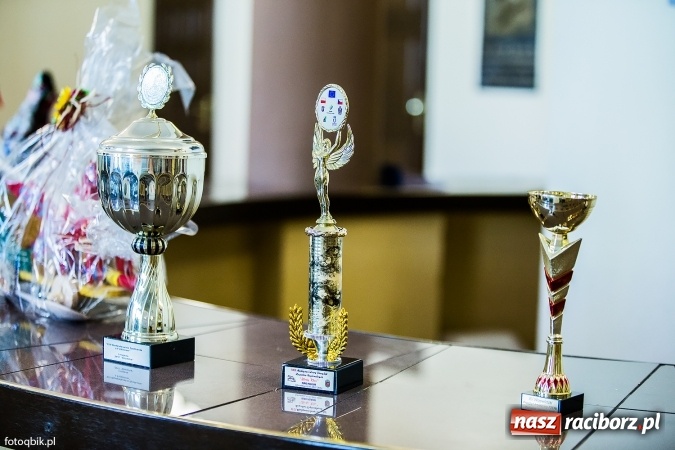 Zdjęcie w galerii na portalu naszraciborz.pl: Raciborski Dzień Seniora oraz 10-lecie działalności grupy Seniorzy ZPiT Strzecha wiadomości z regionu