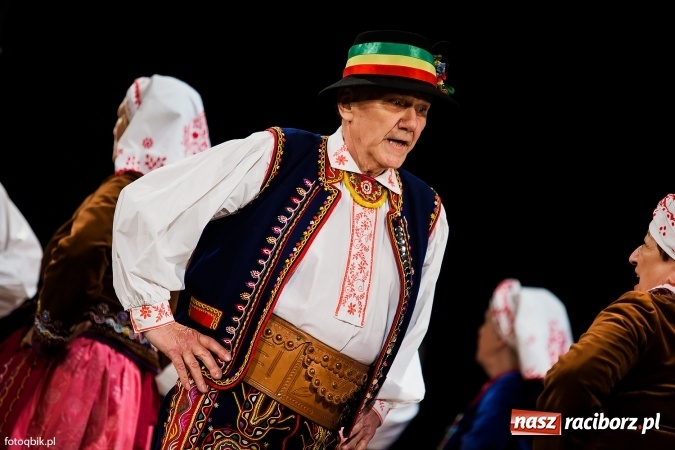 Zdjęcie w galerii na portalu naszraciborz.pl: Raciborski Dzień Seniora oraz 10-lecie działalności grupy Seniorzy ZPiT Strzecha wiadomości z regionu