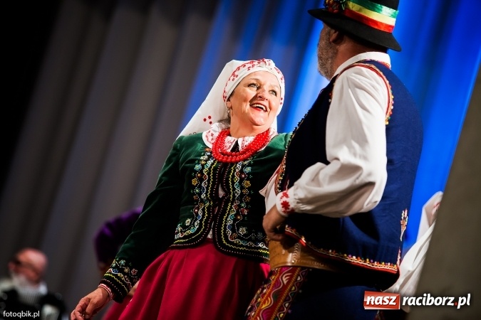 Zdjęcie w galerii na portalu naszraciborz.pl: Raciborski Dzień Seniora oraz 10-lecie działalności grupy Seniorzy ZPiT Strzecha wiadomości z regionu