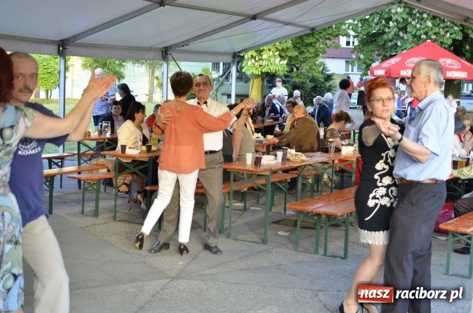 Zdjęcie w galerii na portalu naszraciborz.pl: Raciborski Dzień Seniora oraz 10-lecie działalności grupy Seniorzy ZPiT Strzecha wiadomości z regionu