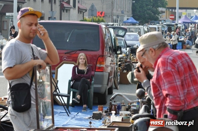 Zdjęcie w galerii na portalu naszraciborz.pl: Rekordowa liczba stoisk na Jarmarku na Granicy w Chałupkach!  wiadomości z regionu