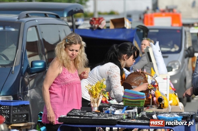 Zdjęcie w galerii na portalu naszraciborz.pl: Rekordowa liczba stoisk na Jarmarku na Granicy w Chałupkach!  wiadomości z regionu