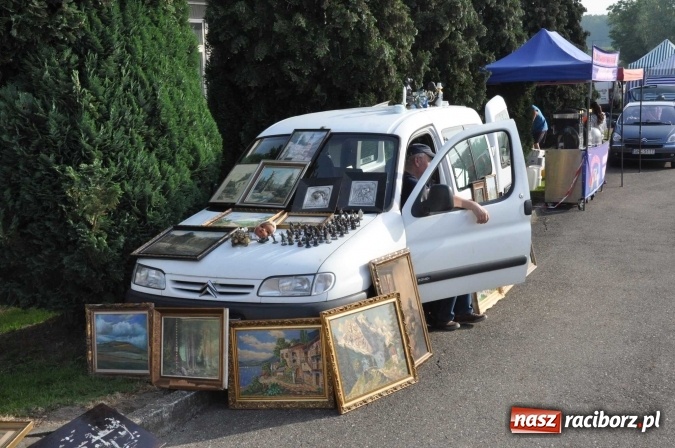 Zdjęcie w galerii na portalu naszraciborz.pl: Rekordowa liczba stoisk na Jarmarku na Granicy w Chałupkach!  wiadomości z regionu