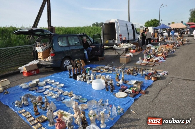 Zdjęcie w galerii na portalu naszraciborz.pl: Rekordowa liczba stoisk na Jarmarku na Granicy w Chałupkach!  wiadomości z regionu