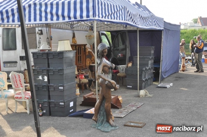 Zdjęcie w galerii na portalu naszraciborz.pl: Rekordowa liczba stoisk na Jarmarku na Granicy w Chałupkach!  wiadomości z regionu