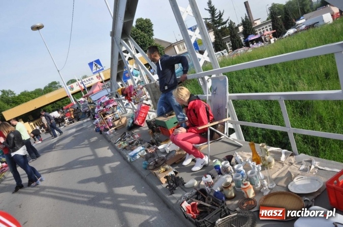 Zdjęcie w galerii na portalu naszraciborz.pl: Rekordowa liczba stoisk na Jarmarku na Granicy w Chałupkach!  wiadomości z regionu