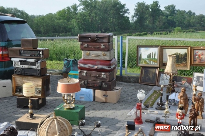 Zdjęcie w galerii na portalu naszraciborz.pl: Rekordowa liczba stoisk na Jarmarku na Granicy w Chałupkach!  wiadomości z regionu