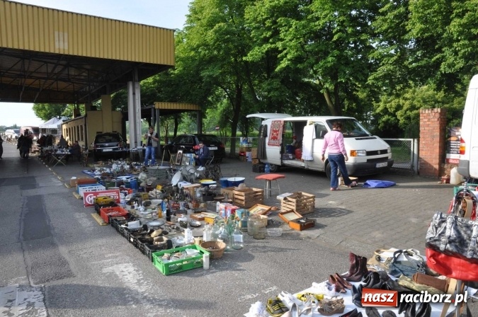 Zdjęcie w galerii na portalu naszraciborz.pl: Rekordowa liczba stoisk na Jarmarku na Granicy w Chałupkach!  wiadomości z regionu