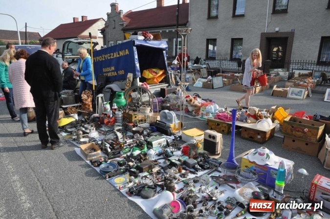 Zdjęcie w galerii na portalu naszraciborz.pl: Rekordowa liczba stoisk na Jarmarku na Granicy w Chałupkach!  wiadomości z regionu