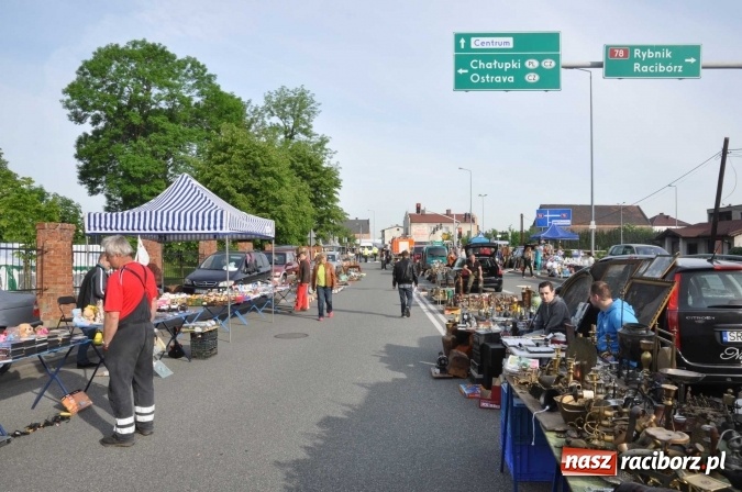 Zdjęcie w galerii na portalu naszraciborz.pl: Rekordowa liczba stoisk na Jarmarku na Granicy w Chałupkach!  wiadomości z regionu