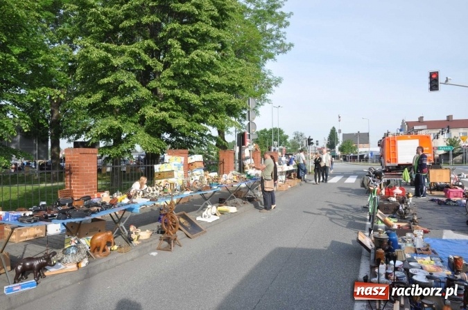Zdjęcie w galerii na portalu naszraciborz.pl: Rekordowa liczba stoisk na Jarmarku na Granicy w Chałupkach!  wiadomości z regionu