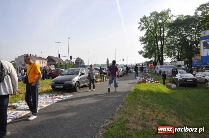 Zdjęcie w galerii na portalu naszraciborz.pl: Rekordowa liczba stoisk na Jarmarku na Granicy w Chałupkach!  wiadomości z regionu