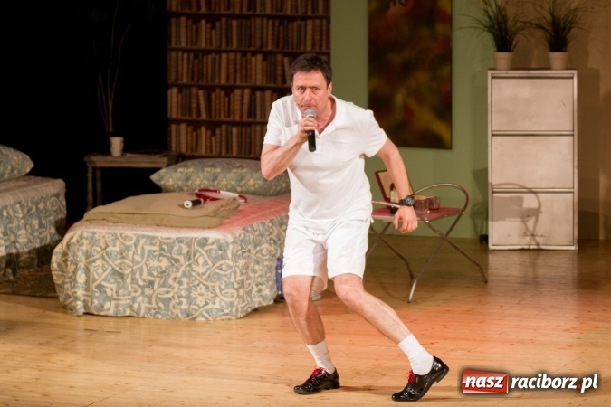 Zdjęcie w galerii na portalu naszraciborz.pl: MĘŻCZYZNA IDEALNY na deskach RCK wiadomości z regionu