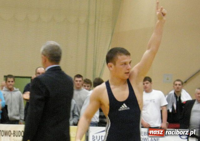 Zdjęcie w galerii na portalu naszraciborz.pl: Złoto kadetów MKZ Unia Racibórz wiadomości z regionu