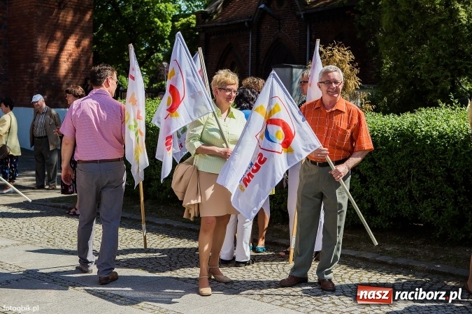 Zdjęcie w galerii na portalu naszraciborz.pl: Marsz dla Życia i Rodziny przeszedł ulicami Raciborza wiadomości z regionu