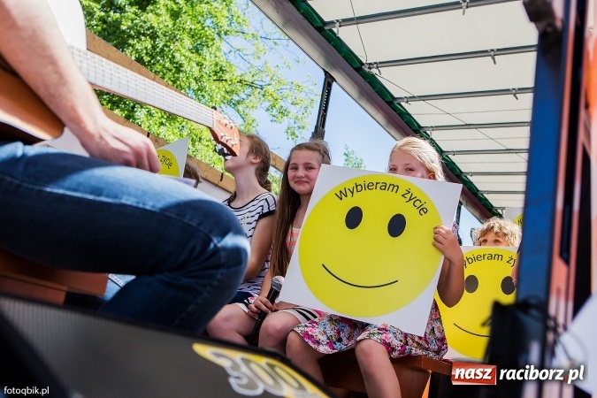 Zdjęcie w galerii na portalu naszraciborz.pl: Marsz dla Życia i Rodziny przeszedł ulicami Raciborza wiadomości z regionu