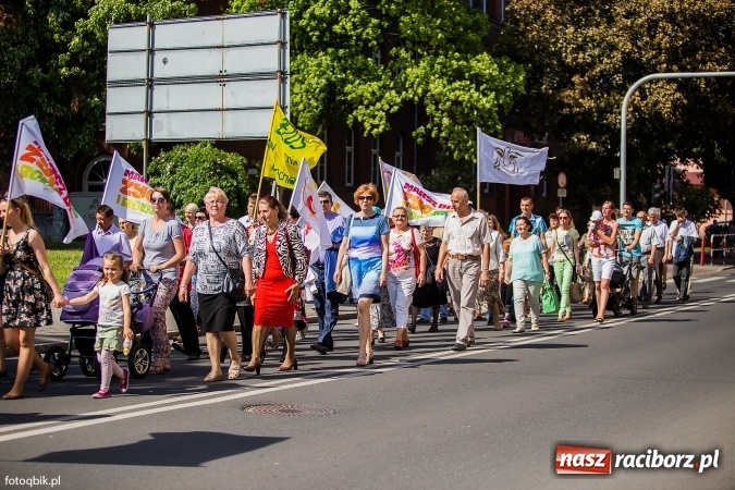 Zdjęcie w galerii na portalu naszraciborz.pl: Marsz dla Życia i Rodziny przeszedł ulicami Raciborza wiadomości z regionu