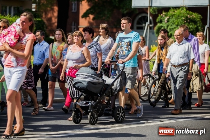 Zdjęcie w galerii na portalu naszraciborz.pl: Marsz dla Życia i Rodziny przeszedł ulicami Raciborza wiadomości z regionu
