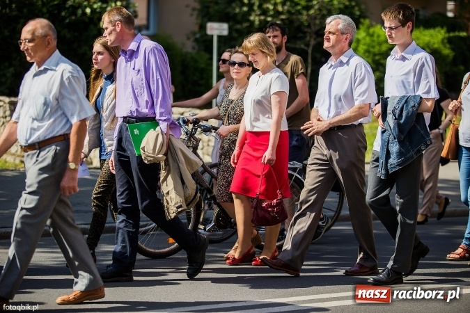 Zdjęcie w galerii na portalu naszraciborz.pl: Marsz dla Życia i Rodziny przeszedł ulicami Raciborza wiadomości z regionu