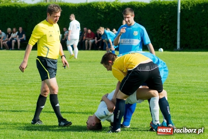 Zdjęcie w galerii na portalu naszraciborz.pl: Wiosenna passa Kornowaca przerwana. Trzy punkty pojechały do Krzyżkowic wiadomości z regionu