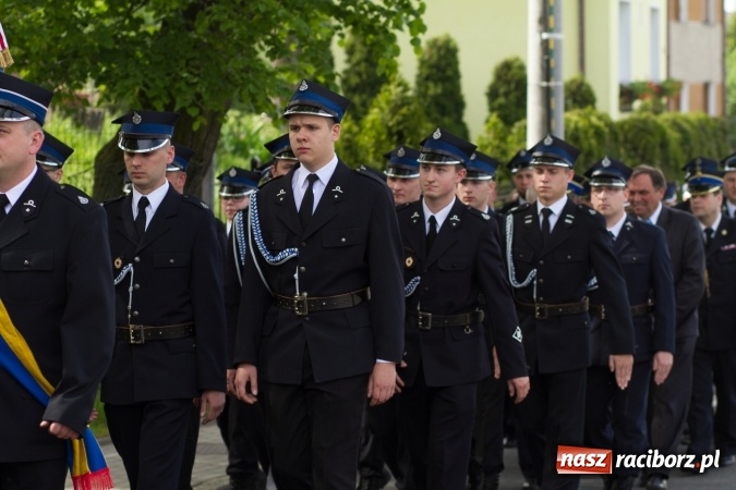 Zdjęcie w galerii na portalu naszraciborz.pl: 80 lat OSP Krowiarki - uroczysty apel i festyn wiadomości z regionu
