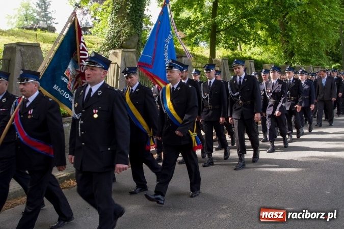 Zdjęcie w galerii na portalu naszraciborz.pl: 80 lat OSP Krowiarki - uroczysty apel i festyn wiadomości z regionu