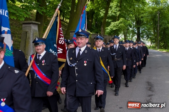 Zdjęcie w galerii na portalu naszraciborz.pl: 80 lat OSP Krowiarki - uroczysty apel i festyn wiadomości z regionu
