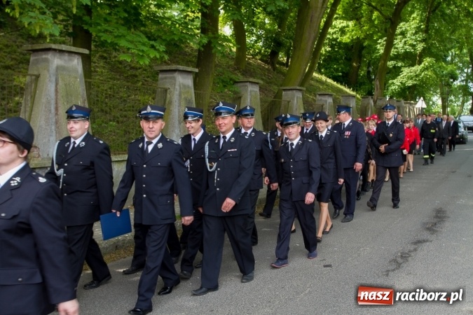 Zdjęcie w galerii na portalu naszraciborz.pl: 80 lat OSP Krowiarki - uroczysty apel i festyn wiadomości z regionu