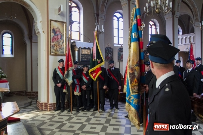 Zdjęcie w galerii na portalu naszraciborz.pl: 80 lat OSP Krowiarki - uroczysty apel i festyn wiadomości z regionu