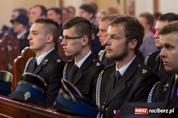 Zdjęcie w galerii na portalu naszraciborz.pl: 80 lat OSP Krowiarki - uroczysty apel i festyn wiadomości z regionu