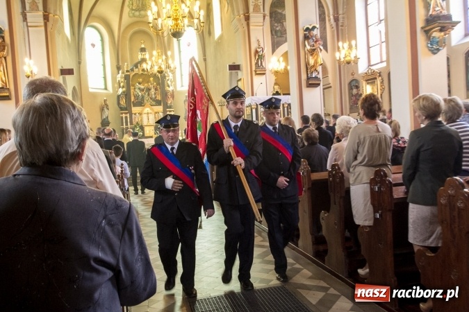 Zdjęcie w galerii na portalu naszraciborz.pl: 80 lat OSP Krowiarki - uroczysty apel i festyn wiadomości z regionu