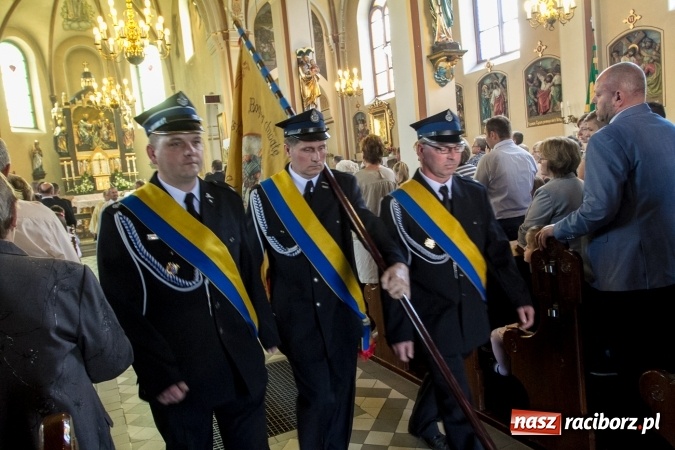 Zdjęcie w galerii na portalu naszraciborz.pl: 80 lat OSP Krowiarki - uroczysty apel i festyn wiadomości z regionu