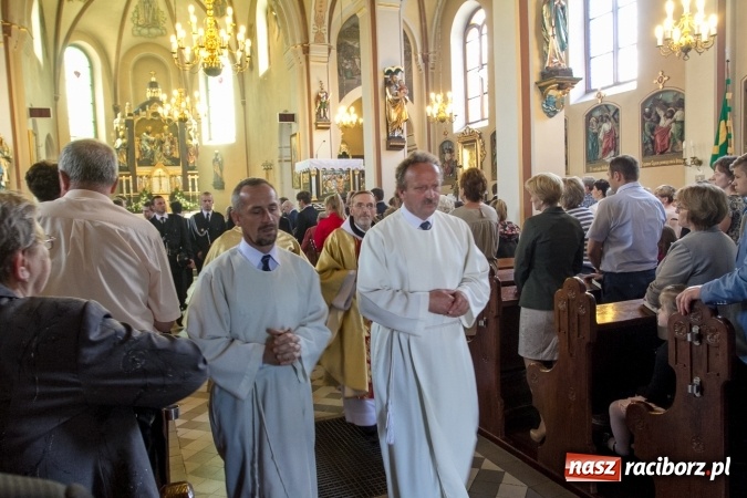 Zdjęcie w galerii na portalu naszraciborz.pl: 80 lat OSP Krowiarki - uroczysty apel i festyn wiadomości z regionu