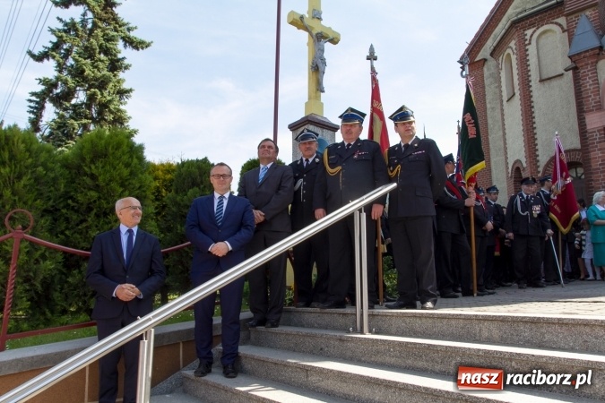 Zdjęcie w galerii na portalu naszraciborz.pl: 80 lat OSP Krowiarki - uroczysty apel i festyn wiadomości z regionu