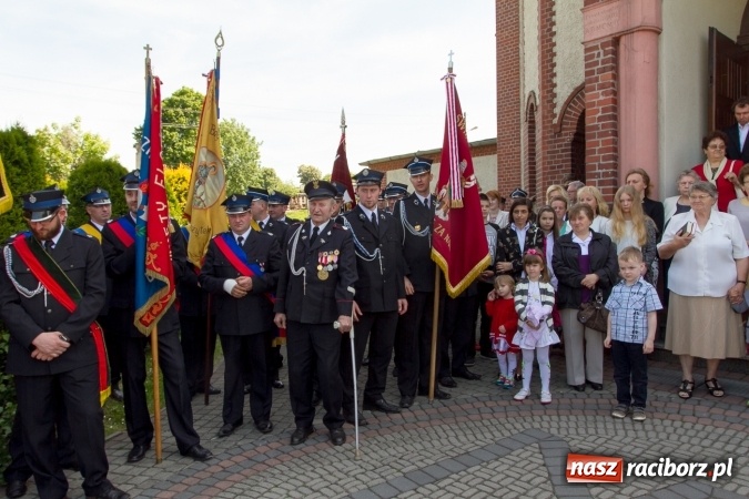 Zdjęcie w galerii na portalu naszraciborz.pl: 80 lat OSP Krowiarki - uroczysty apel i festyn wiadomości z regionu