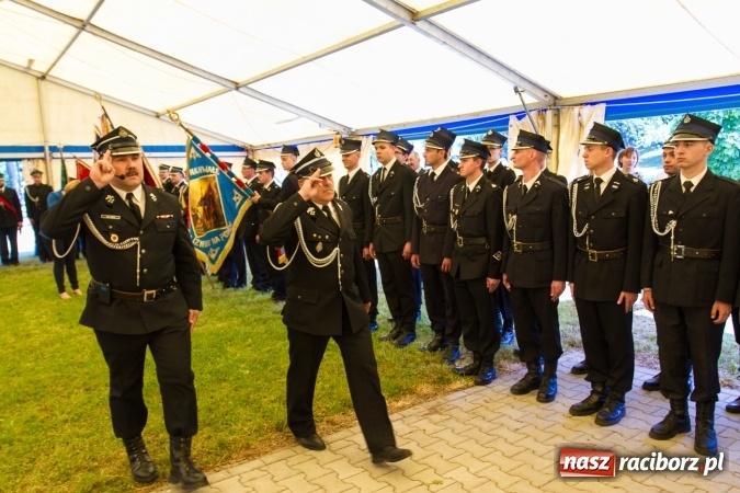 Zdjęcie w galerii na portalu naszraciborz.pl: 80 lat OSP Krowiarki - uroczysty apel i festyn wiadomości z regionu