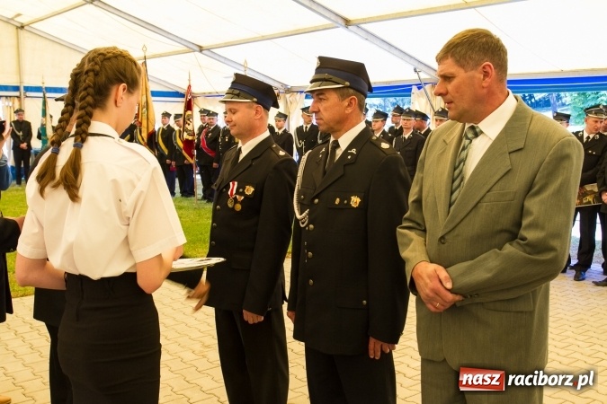 Zdjęcie w galerii na portalu naszraciborz.pl: 80 lat OSP Krowiarki - uroczysty apel i festyn wiadomości z regionu